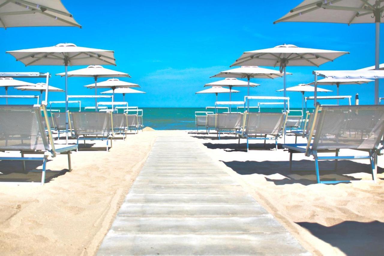 Perla Verde Hotel Milano Marittima Kültér fotó