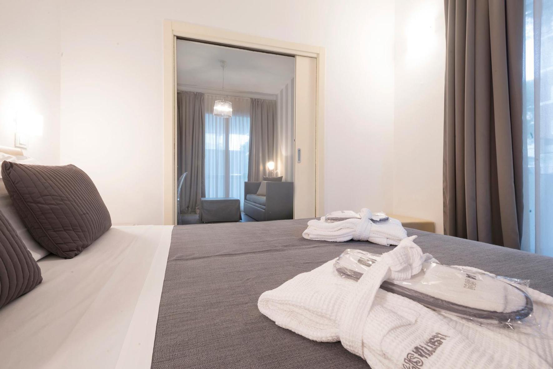 Perla Verde Hotel Milano Marittima Kültér fotó
